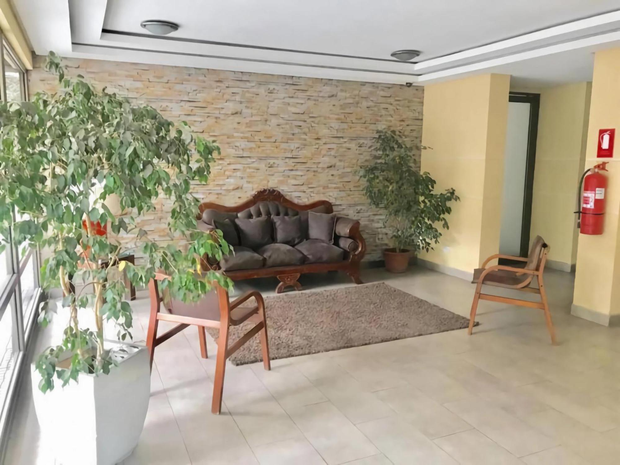 Departamento Completo Con Vista A La Ciudad, A Pasos Del Metro Santa Isabel, Barrio Italia, Providencia